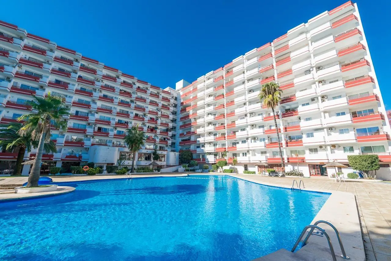 Bright Apartment With Views In The Siesta Building In Puerto Alcudia