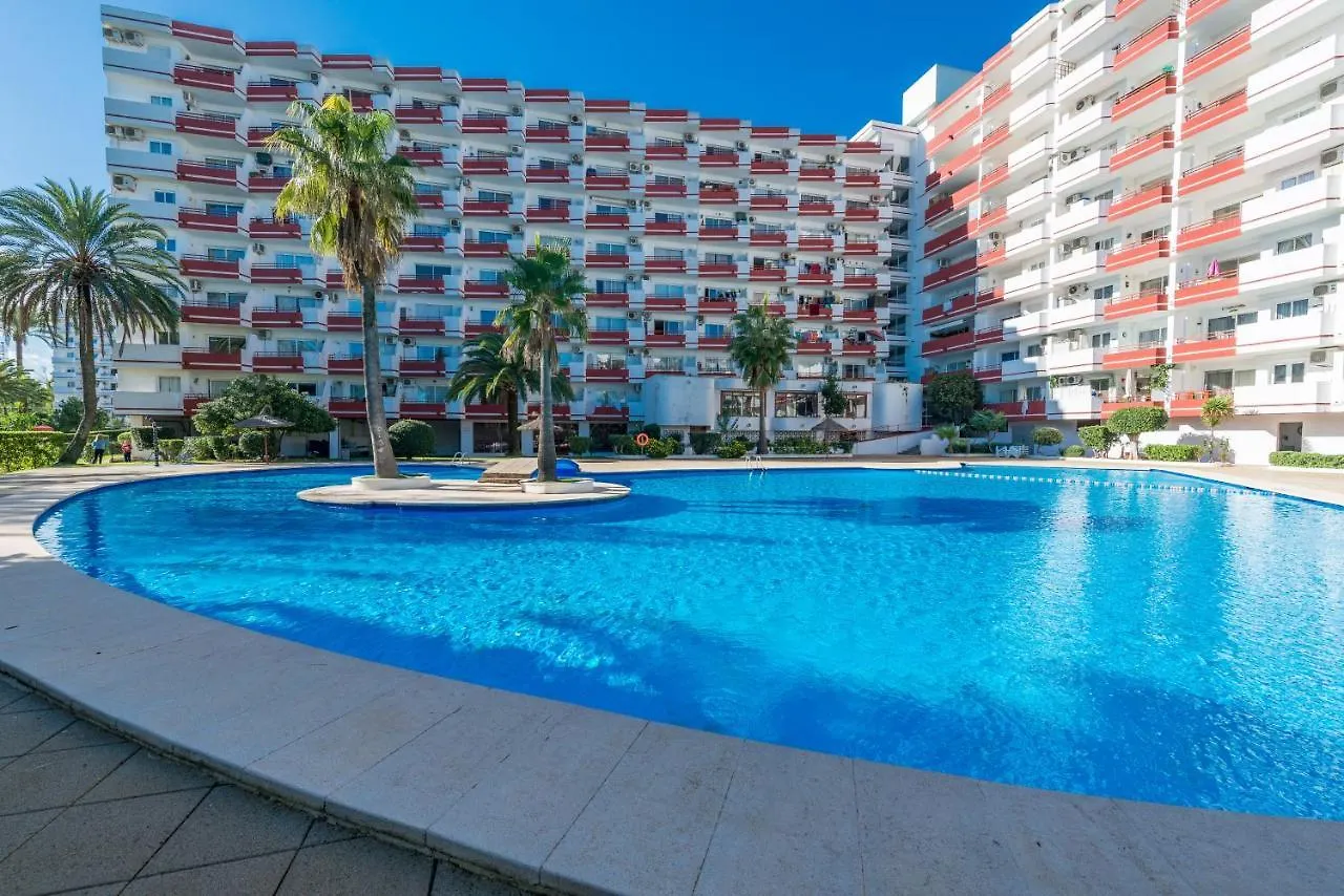 Bright Apartment With Views In The Siesta Building In Puerto Alcudia