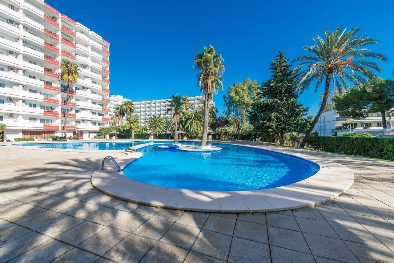 Bright Apartment With Views In The Siesta Building In Puerto Alcudia
